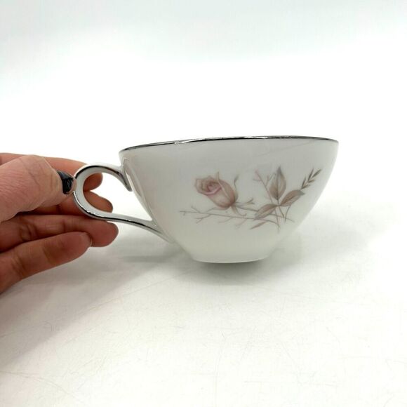 FINE CHINA JAPAN Vintage Laura Teacup Saucer Plate White Floral Platinum Trim - Picture 6 of 10